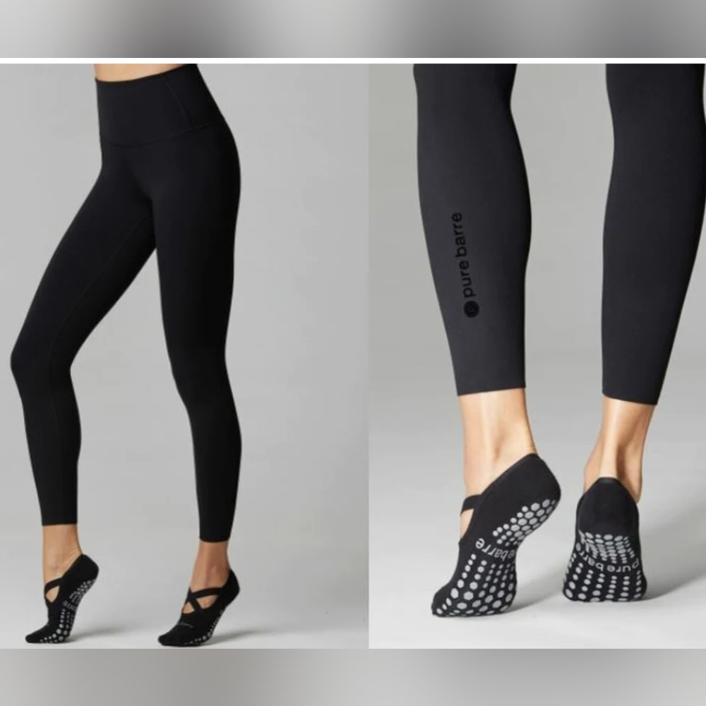 Black size M 7/8 length Pure Barre black logo Tavi Noir Black leggings